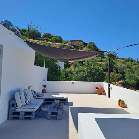 Pali Sea View Apartment Екстериор снимка